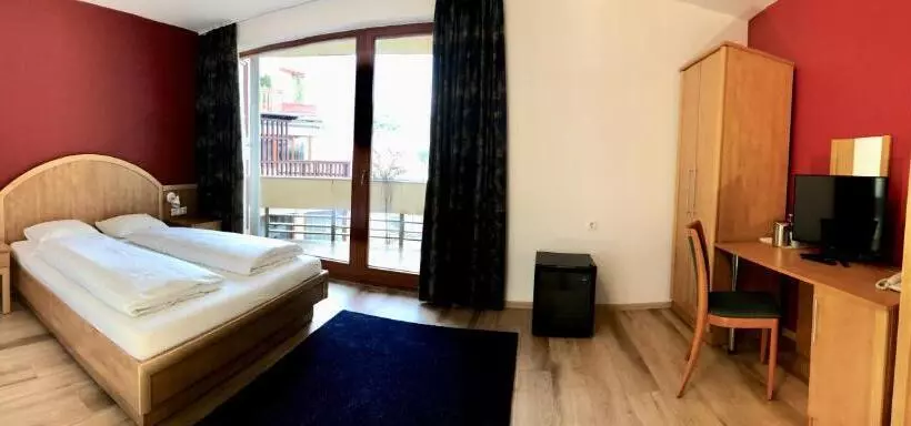 Deluxe-huone Parveke, Semiramis Business