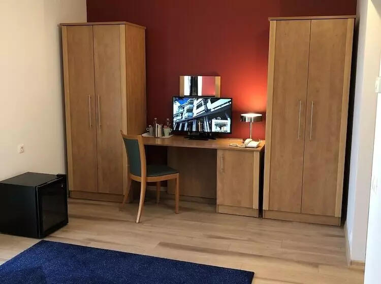 Deluxe-huone Parveke, Semiramis Business