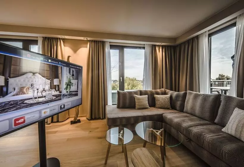 バルコニー付スイート, Wellings Park