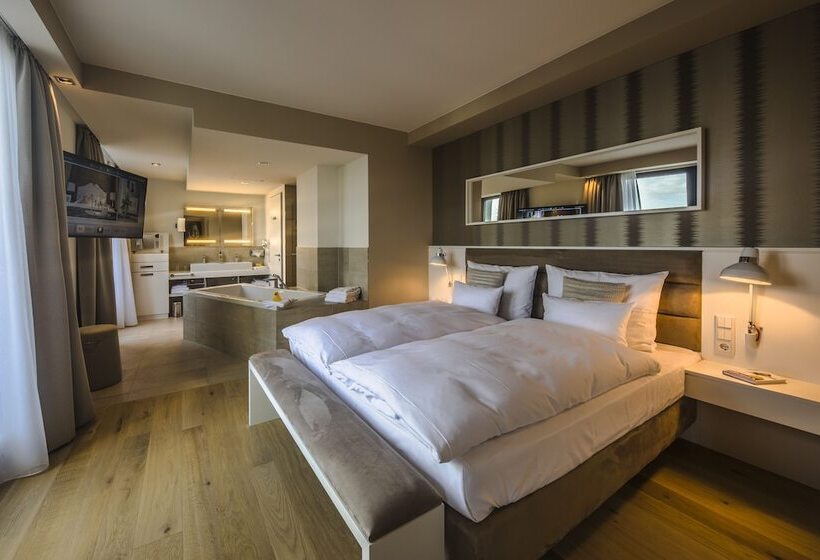 带阳台套房, Wellings Park