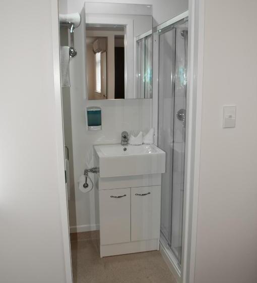 Номер Executive, At Eden Park Motel