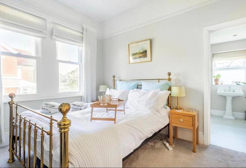 اتاق استاندارد, Hedgebank