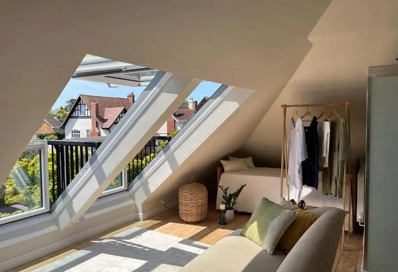 Suite med Balkon, Hedgebank