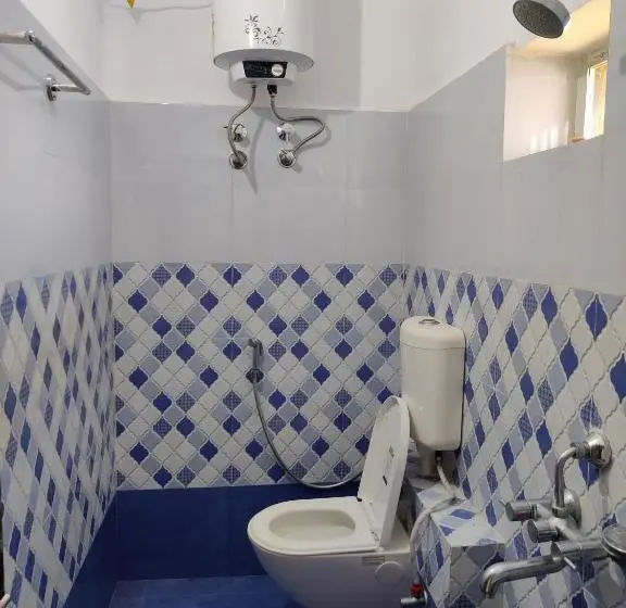 Chambre Economy, Ashiyana Rest House