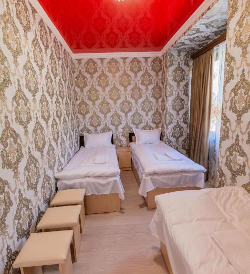 Номер Стандарт Трехместный, Rafting House