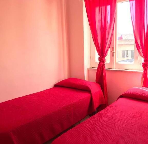 شقة غرفة واحدة, Castellabatecoast