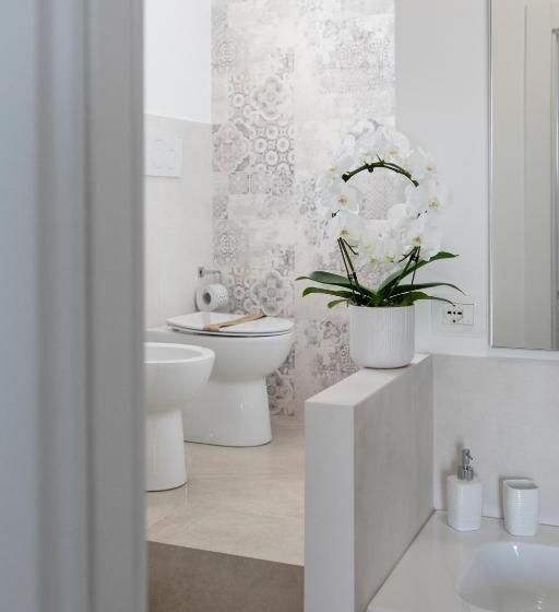 اتاق لوکس با بالکن, Fonte D Olio Conero Relais