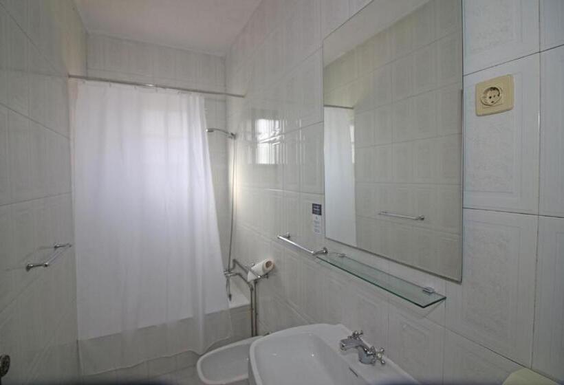 غرفة قياسية مزوَّدة بشُرفة, Serrana Gerês