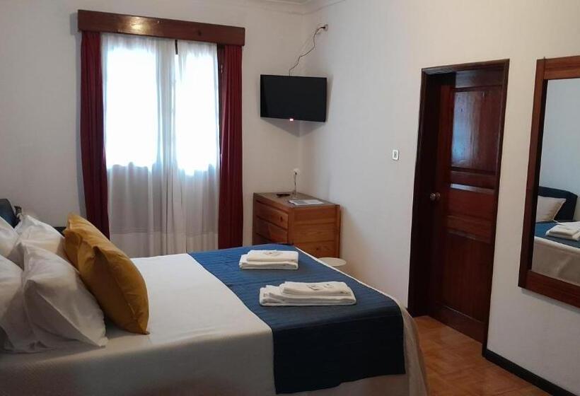 غرفة قياسية مزوَّدة بشُرفة, Serrana Gerês