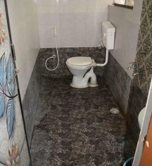חדר סטנדרט חדר אמבטיה משותף, Gokarn Lodging