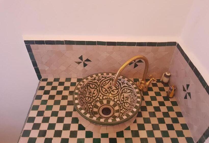 标准间, Riad Le Moucharabieh