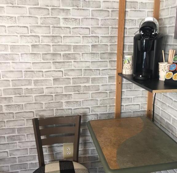 Номер Стандарт, Acorn Hideaways Canton Cozy Frontier Rm For 3 Full Bathtub