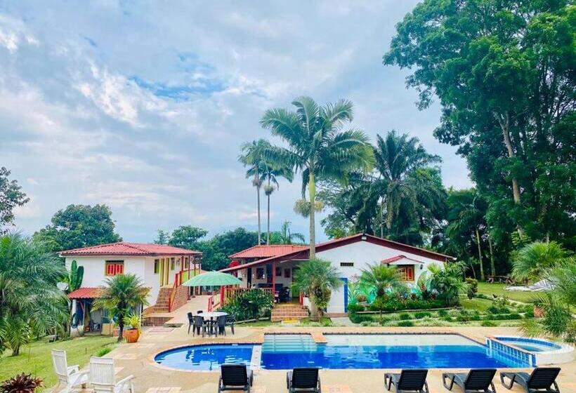 デラックスルーム, Finca Hotel El Laurel Parque Del Café