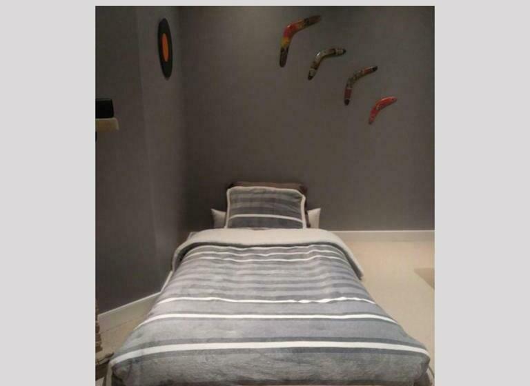 四人标准间, 680 Sq Ft Private Space With Ensuite Bathroom