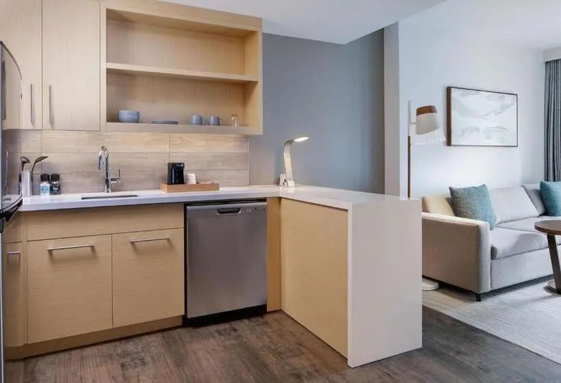 مجموعه ویستا شهر, Element Salt Lake City Downtown