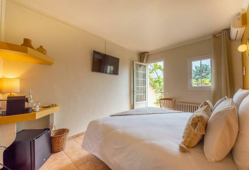 キングサイズベッドのスーペリアルーム, Lou Cagnard