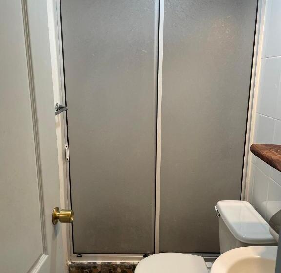 标准间, 8 Habitación Privada Cama Matrimonial