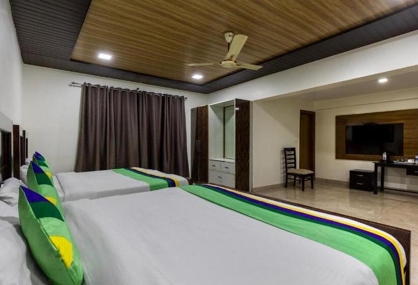 スーペリアールーム, Treebo Olive Lake View Inn June Estate Bhimtal