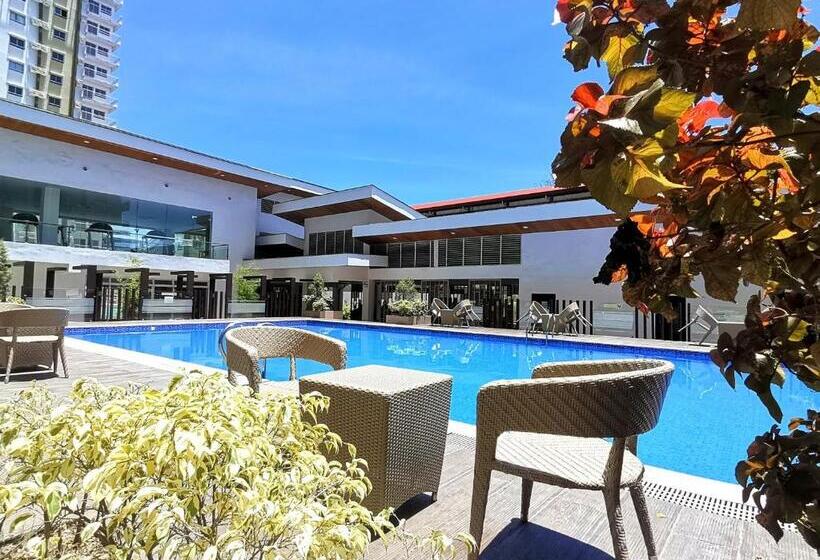 استودیو استاندارد با چشم‌انداز استخر, Pool View Studio In Mesaverte With Free Pool & Netflix