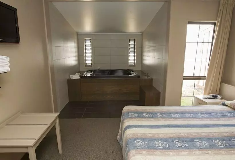 آپارتمان 1 خوابه, Aspen Manor Motel