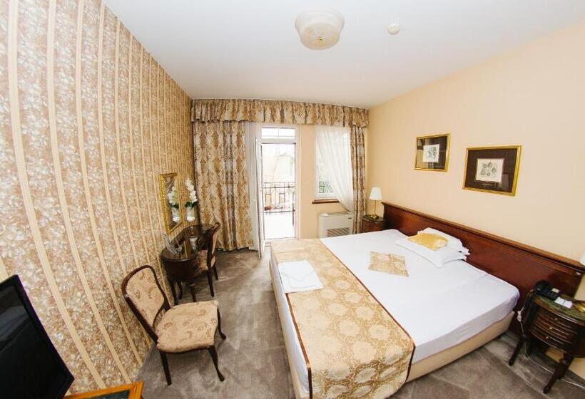 اتاق لوکس یک تخته, Garni Hotel Andric