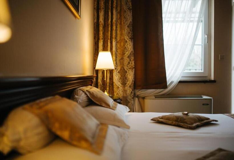 اتاق استاندارد, Garni Hotel Andric