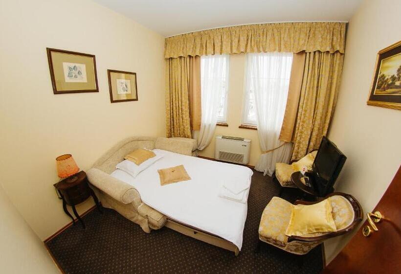 آپارتمان 1 خوابه, Garni Hotel Andric