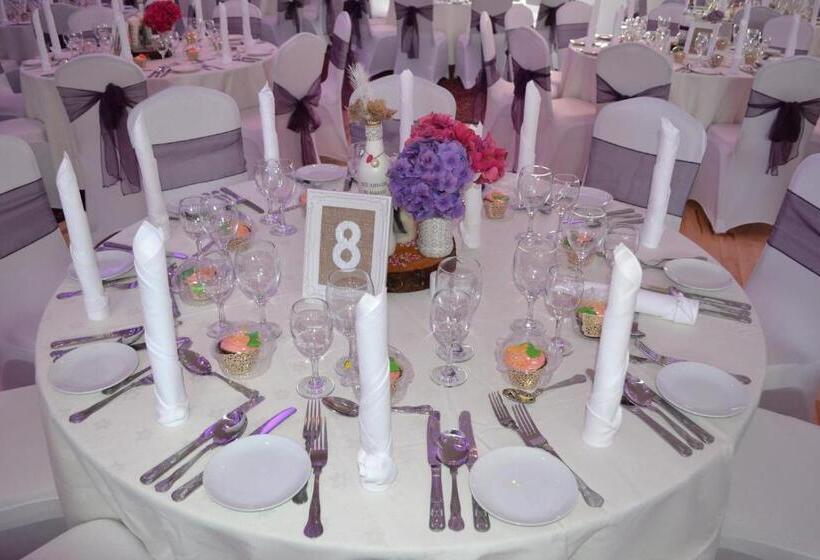 غرفة قياسية, Caisleain Oir