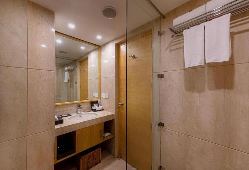 اتاق لوکس, Zone Connect By The Park Saket New Delhi