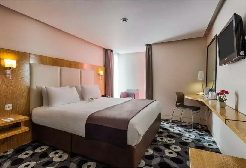 スタンダードルーム, Holiday Inn Sittingbourne, An Ihg