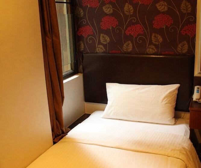 اتاق استاندارد یک نفره, Lander Hotel Prince Edward