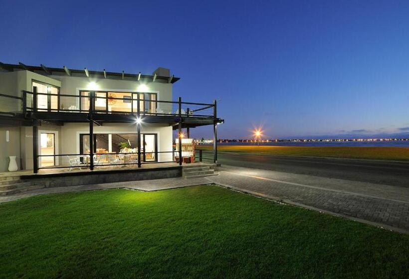 اتاق استاندارد با چشم‌انداز دریا, Oyster Box Guesthouse