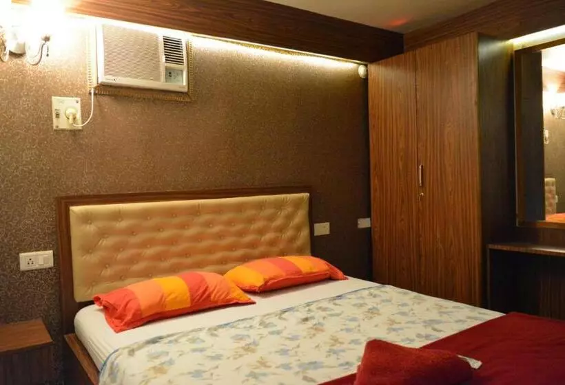 اتاق استاندارد, Roundcube Guest House