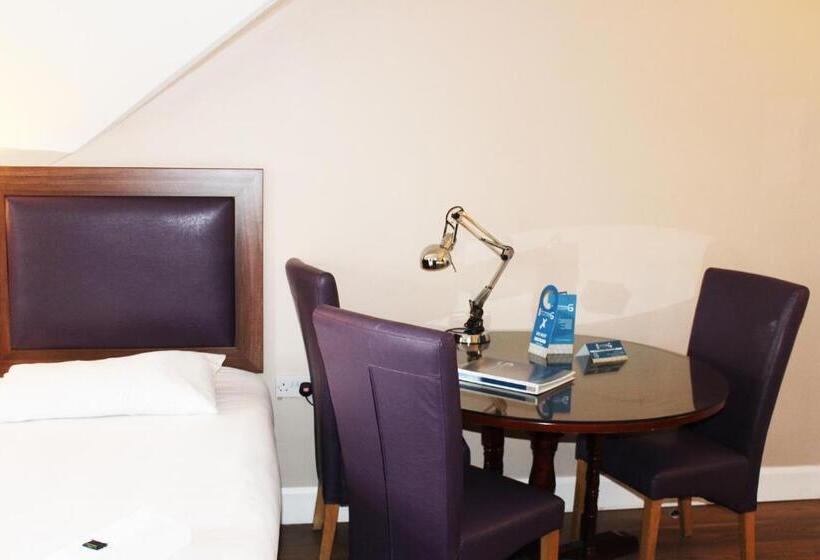 四人标准间, St. Judes Lodge B&b