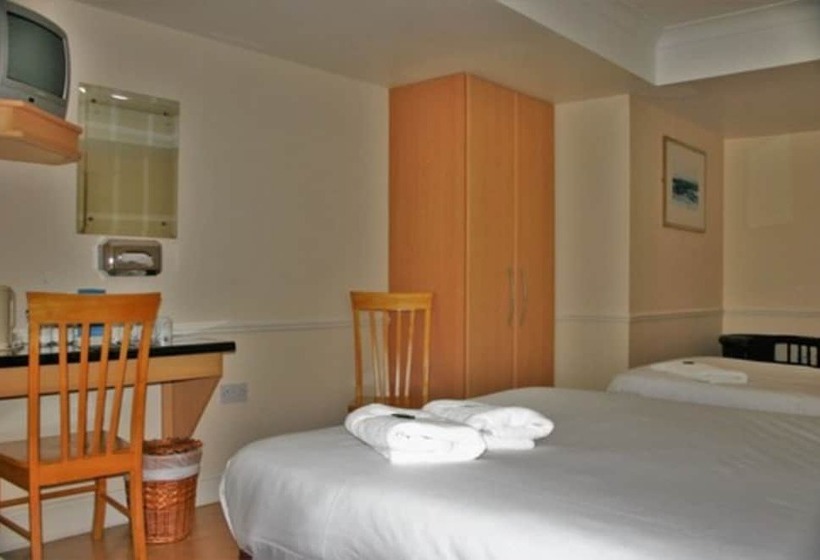 四人标准间, St. Judes Lodge B&b