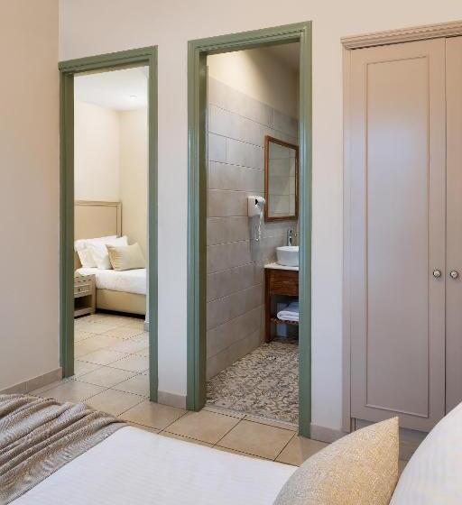 Triple Room Sea View, Tourist Boutique