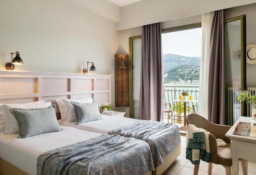 Triple Room Sea View, Tourist Boutique