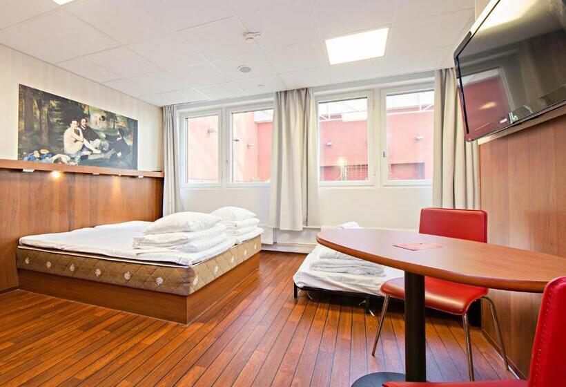 Семейный Номер, Omena Hotel Helsinki City Centre