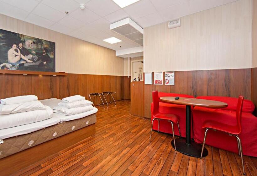 스탠다드 싱글 룸, Omena Hotel Helsinki City Centre