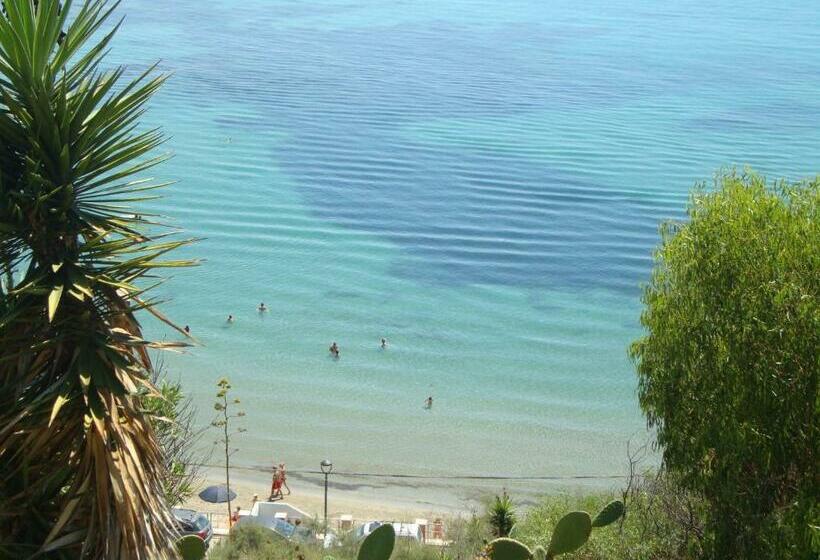 Студия Стандарт, Residence Capo San Marco & Renella