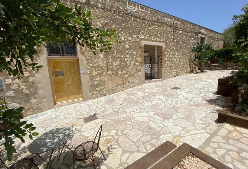 스탠다드 스튜디오, Tenute Plaia Agriturismo