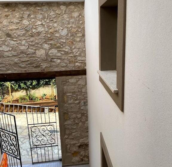 스탠다드 스튜디오, Tenute Plaia Agriturismo