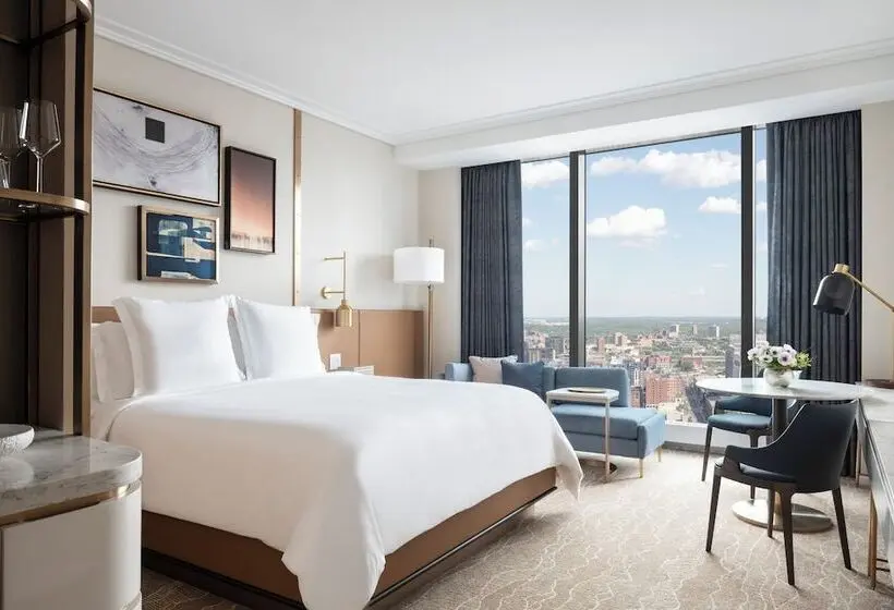 シティビューのスーペリアルーム, Four Seasons Hotel Minneapolis