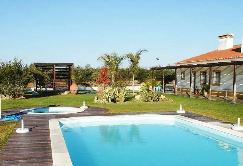 خانه 1 خوابه, Herdade Das Rosadas
