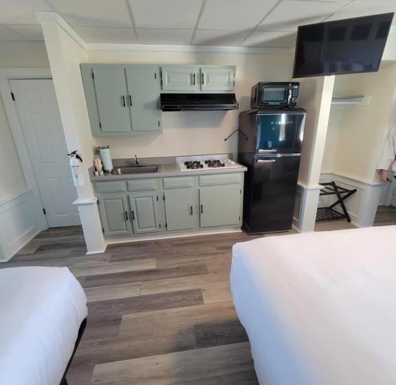 اتاق سوپریور, Royal Crest Inn   Hampton Beach