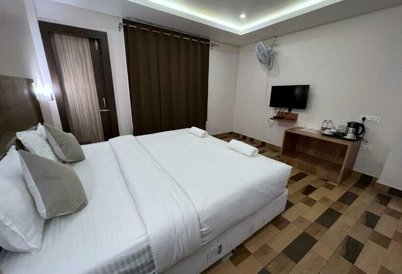 חדר דלוקס, The Phoenix Residency