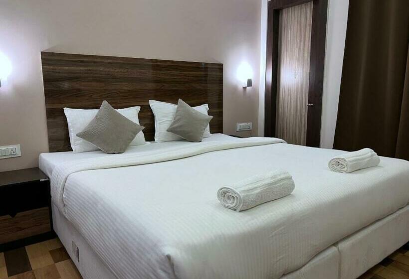 Номер Deluxe, The Phoenix Residency