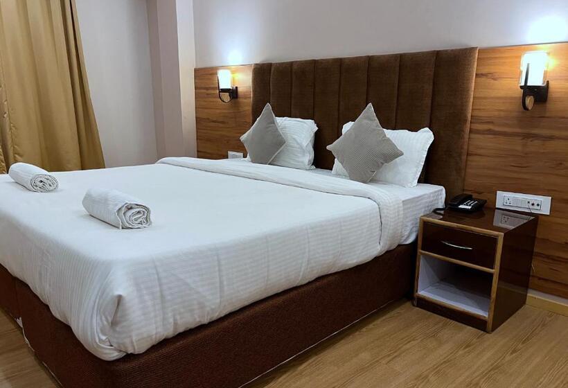 Номер Superior, The Phoenix Residency