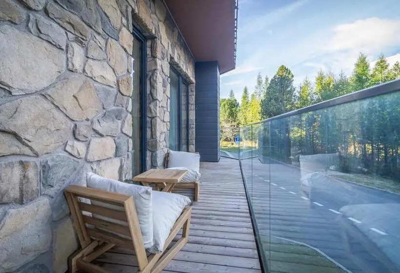 テラス付き1ベッドルームアパートメント, Aplend Hotel Ovruč