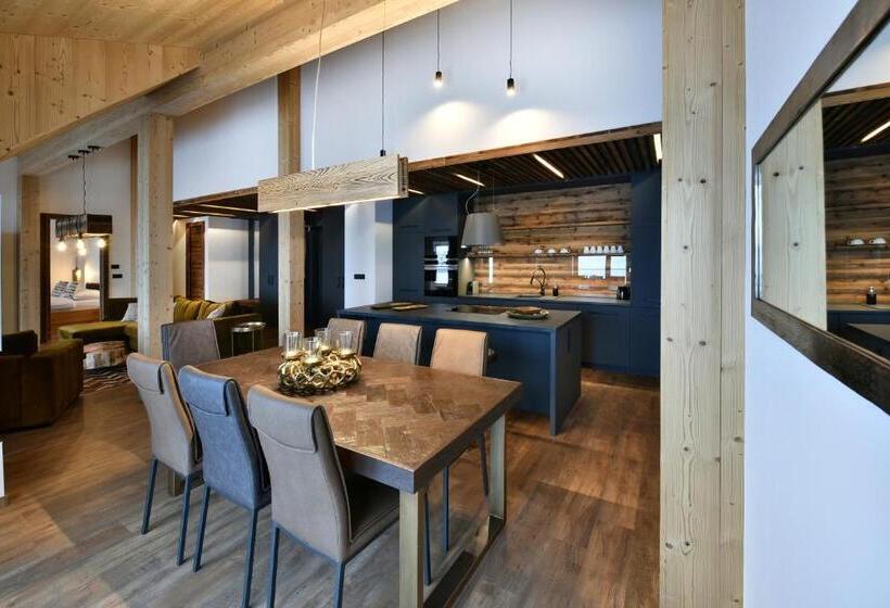 דירת שני חדרים, Aplend Hotel Ovruč